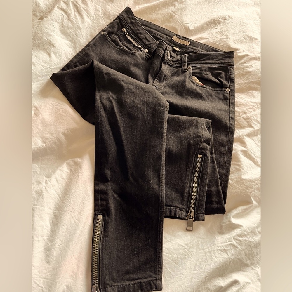 Burberry black skinny Denim